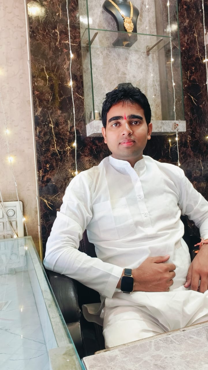 Founder of Shree Swami Jewellery